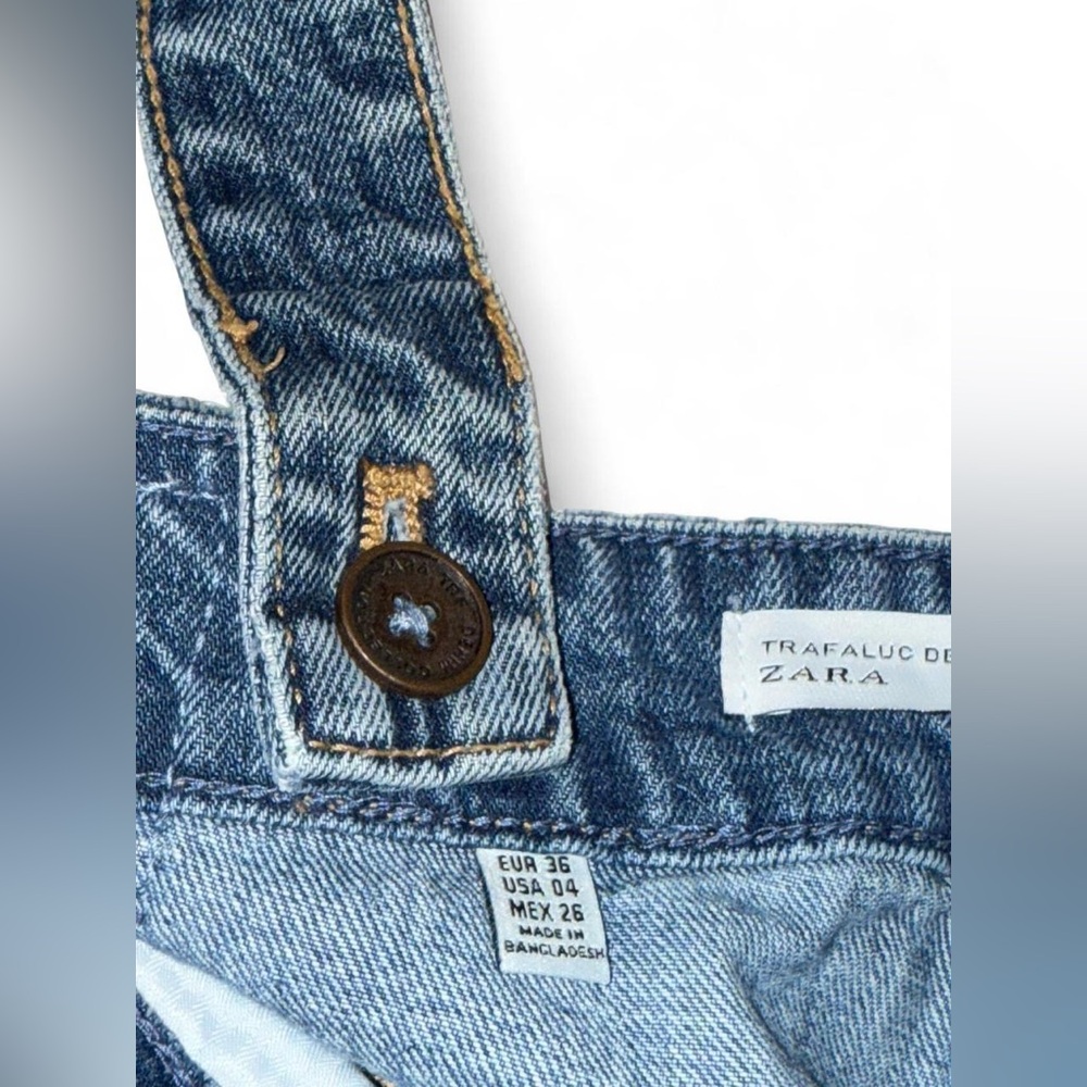 Zara Distressed Blue Denim shorts with suspenders - Picture 5 of 5